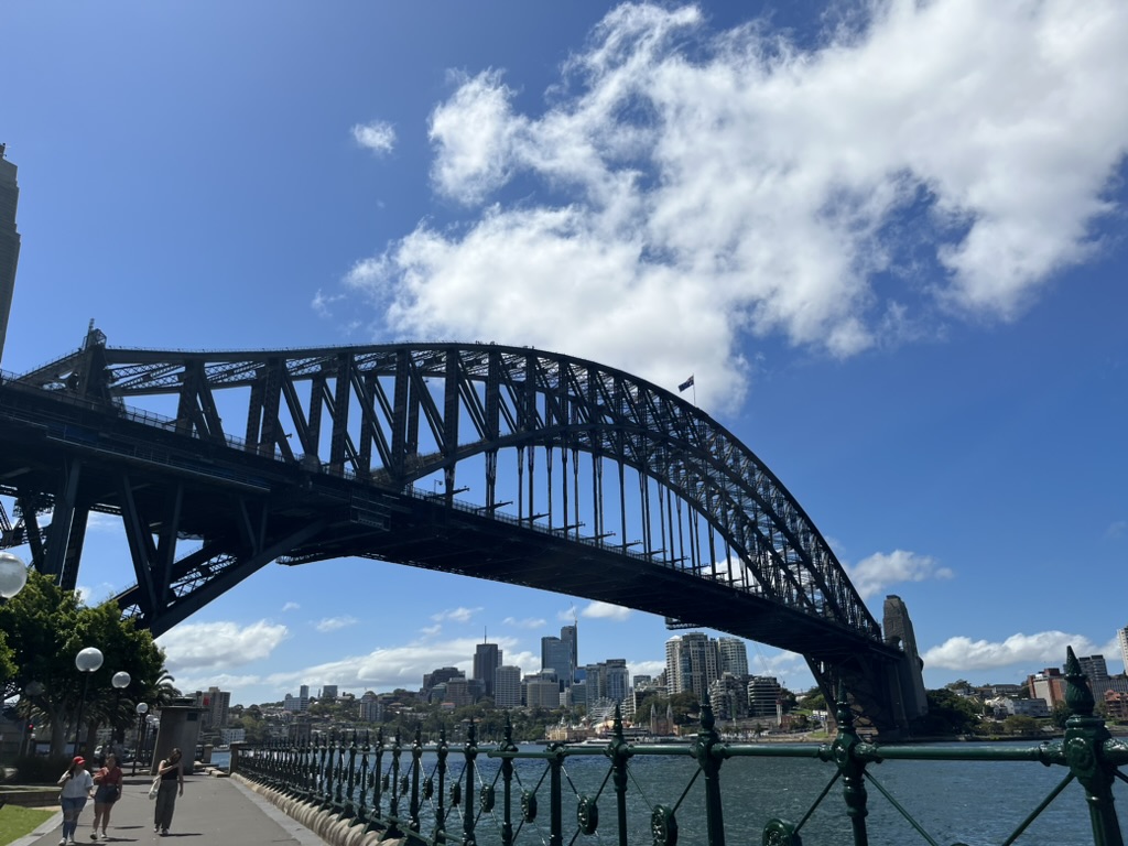 043DB84D-CDC8-44B2-AA2D-F17E24EBC132_1_105_c