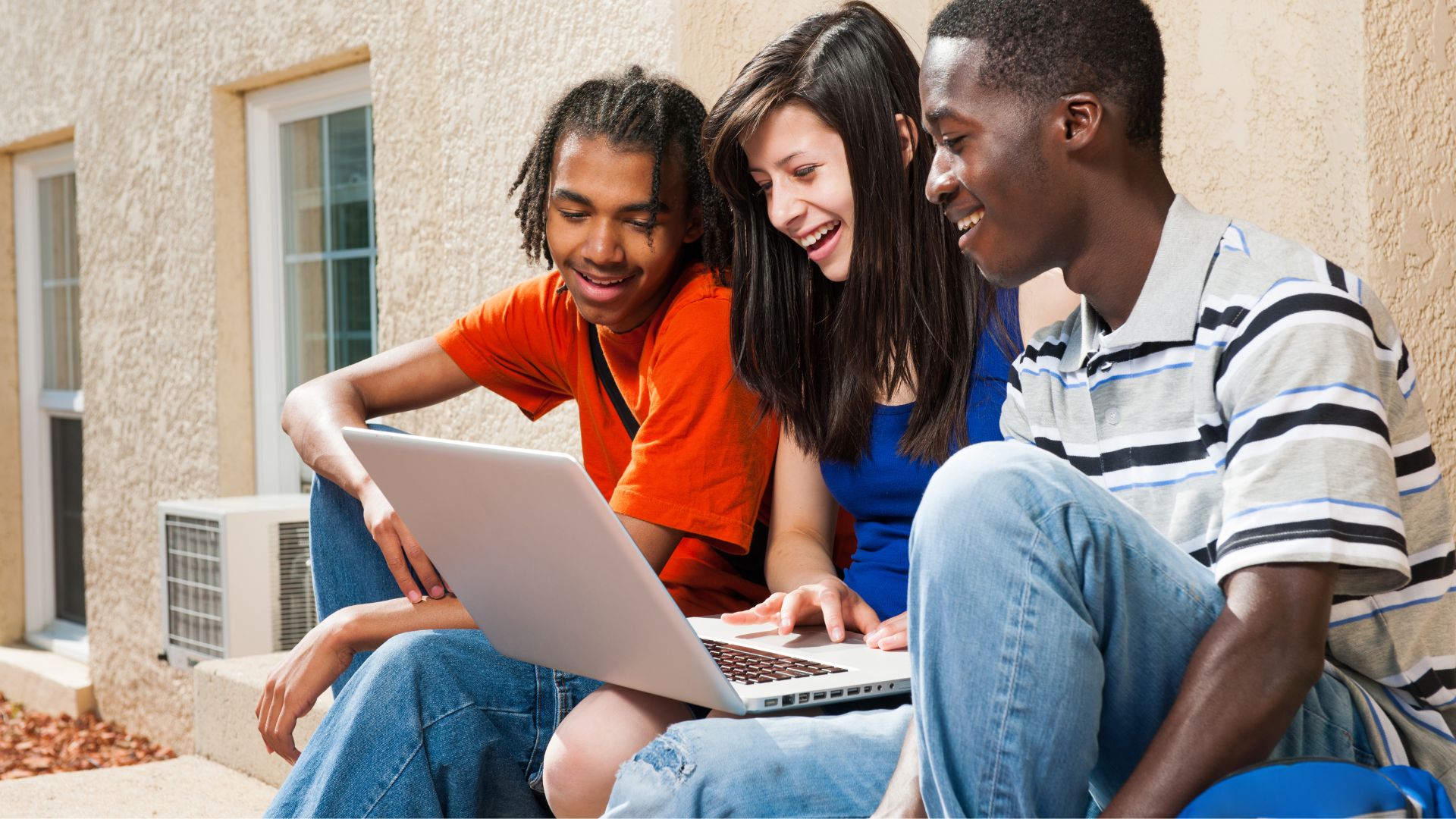 １年留学と短期・交換留学との違い